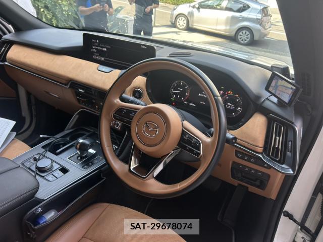 Mazda CX-60 2022-08 8222054-3