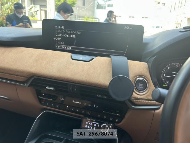 Mazda CX-60 2022-08 8222054-4