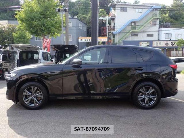 Mazda CX-60 2022-12 8223841-17