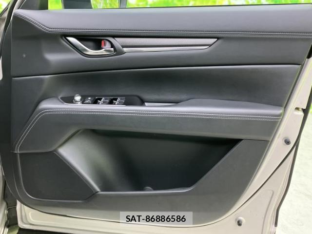 Mazda CX-8 2022-12 8216094-3