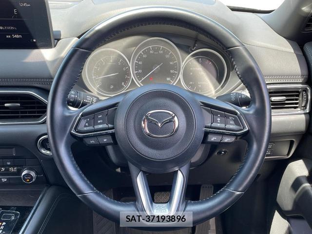 Mazda CX-8 2022-01 8216879-11