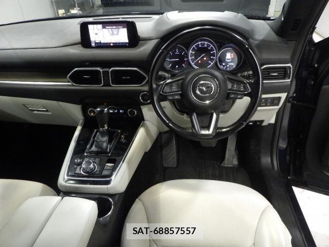 Mazda CX-8 2018-02 8217371-2
