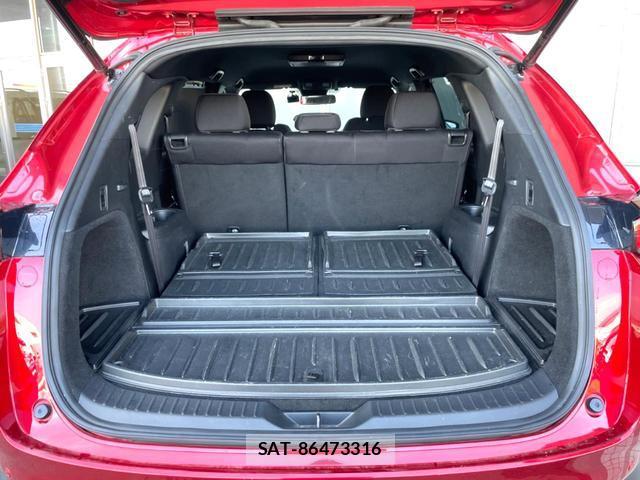 Mazda CX-8 2018-01 8222881-11