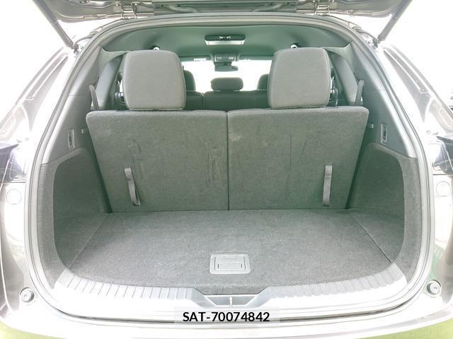 Mazda CX-8 2018-02 8224691-15