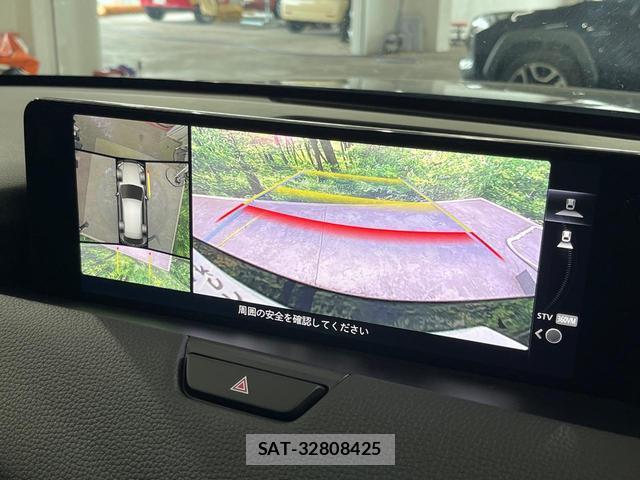 Mazda CX-80 2025-03 8219113-2