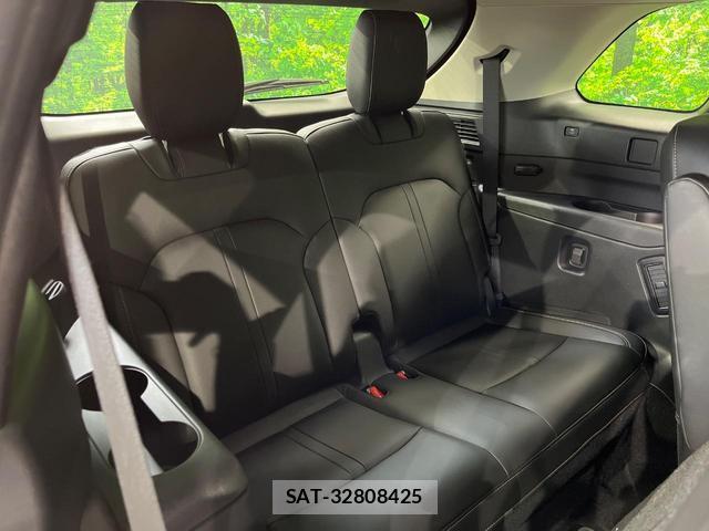 Mazda CX-80 2025-03 8219113-8