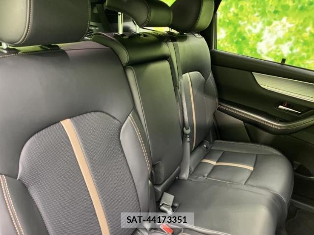 Mazda CX-80 2024-11 8225068-4