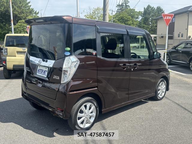 Nissan DAYZ ROOX 2017-11 8217321-1