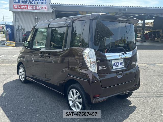Nissan DAYZ ROOX 2017-11 8217321-10