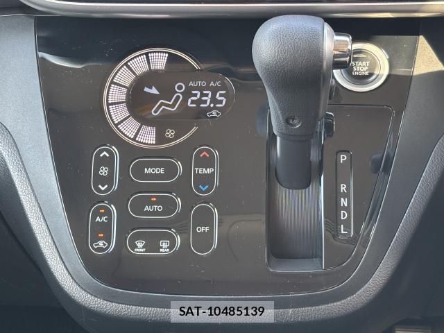 Nissan DAYZ ROOX 2016-02 8220480-11