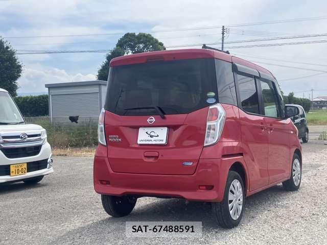 Nissan DAYZ ROOX 2014-05 8221001-13