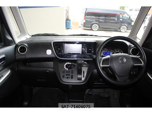 Nissan DAYZ ROOX 2015-06 8221505-2