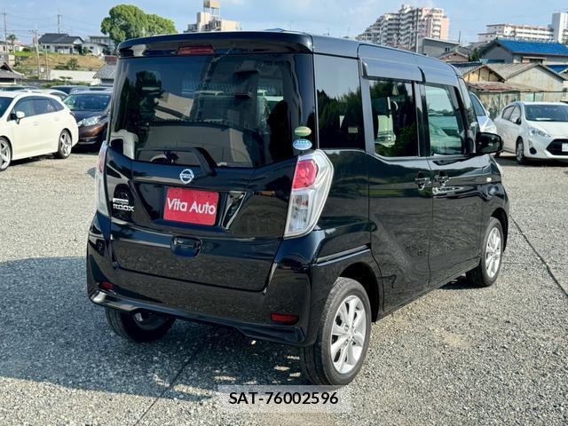 Nissan DAYZ ROOX 2017-10 8221879-15