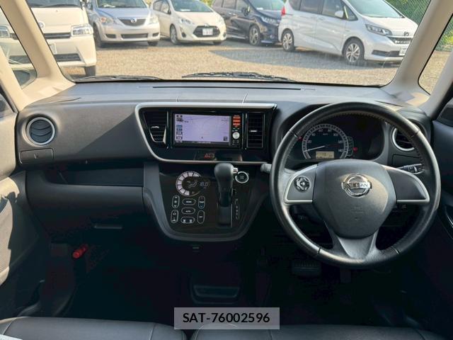 Nissan DAYZ ROOX 2017-10 8221879-7