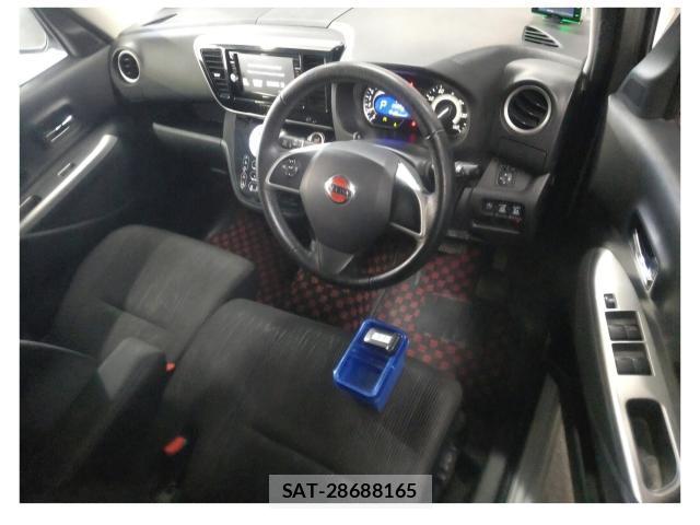 Nissan DAYZ ROOX 2015-12 8223015-2