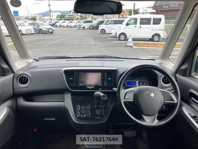 Nissan DAYZ ROOX 2015-11 8223415-3