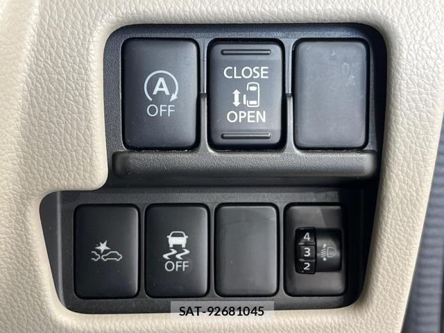 Nissan DAYZ ROOX 2018-02 8223957-5