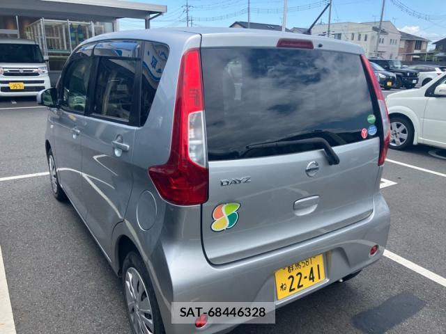 Nissan DAYZ 2018-11 8216725-13