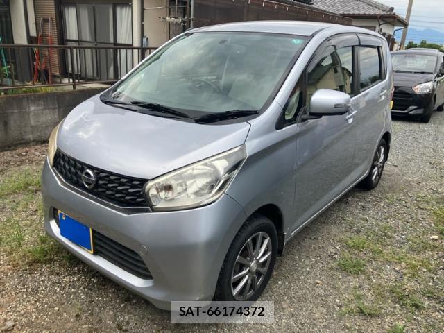 Nissan DAYZ 2013-10 8216728-0