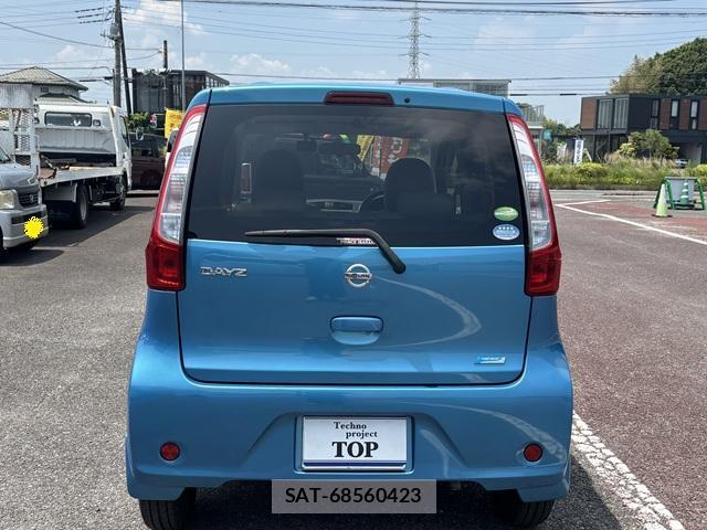 Nissan DAYZ 2013-10 8218377-1