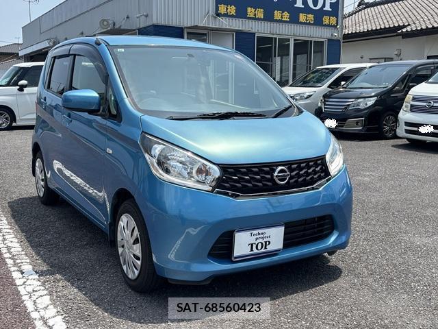 Nissan DAYZ 2013-10 8218377-11