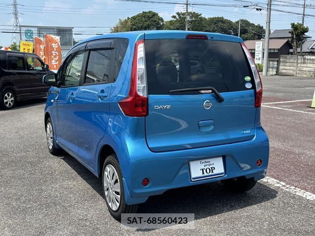 Nissan DAYZ 2013-10 8218377-14