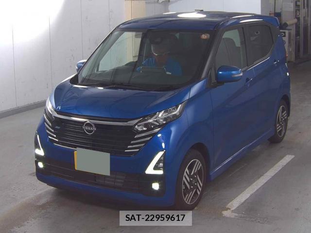 Nissan DAYZ 2025-11 8218560-3