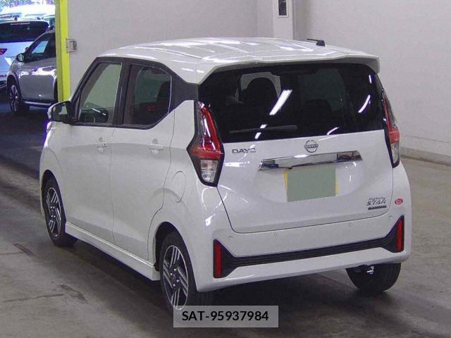 Nissan DAYZ 2025-02 8218666-1
