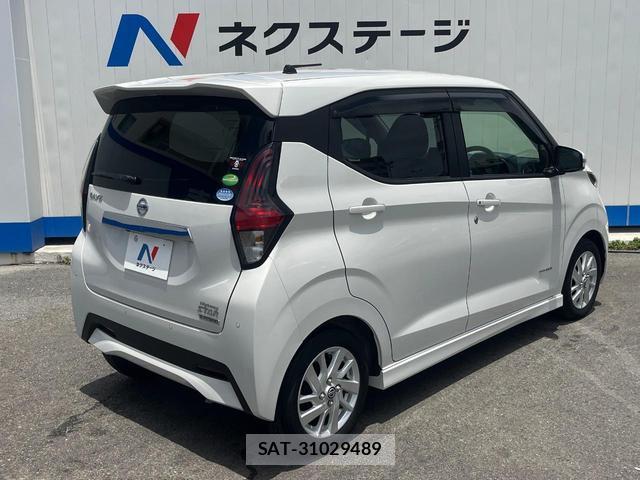 Nissan DAYZ 2021-05 8219669-17