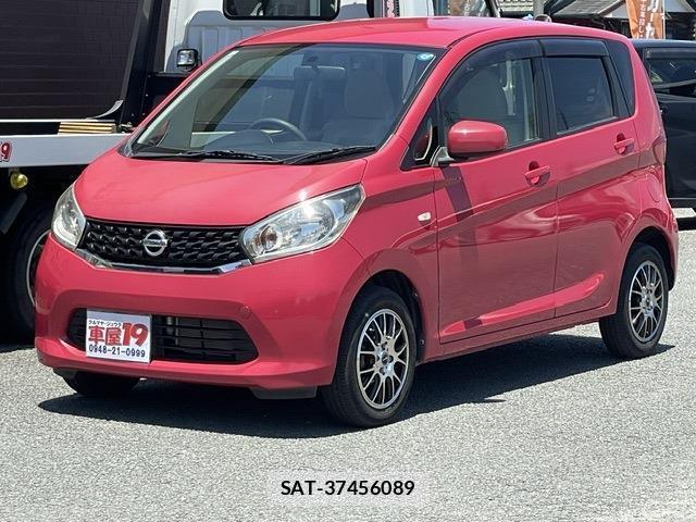 Nissan DAYZ 2015-02 8222367-13