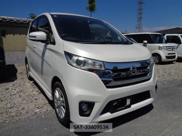 Nissan DAYZ 2014-06 8223899-15