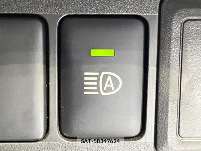 Nissan DAYZ 2015-11 8223992-5