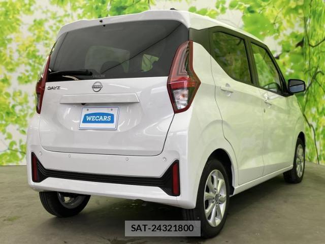 Nissan DAYZ 2025-04 8225156-2