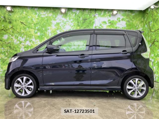 Nissan DAYZ 2013-08 8225239-1