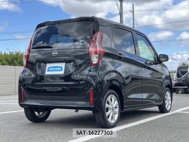 Nissan DAYZ 2025-07 8225515-2