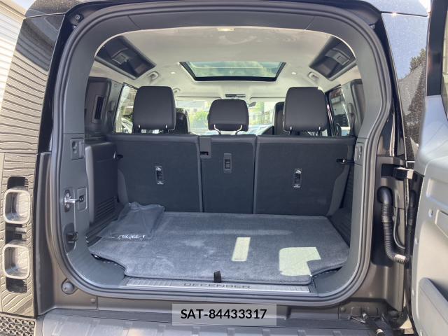 Land Rover DEFENDER 2025-03 8216255-5