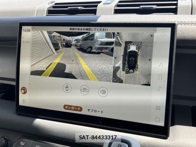 Land Rover DEFENDER 2025-03 8216255-7