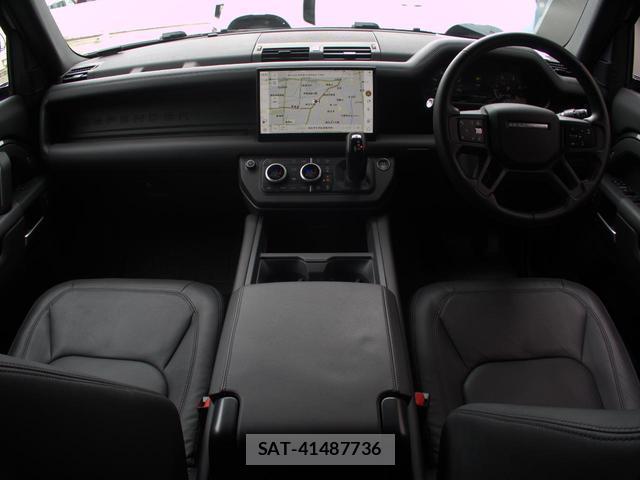 Land Rover DEFENDER 2024-11 8219590-1