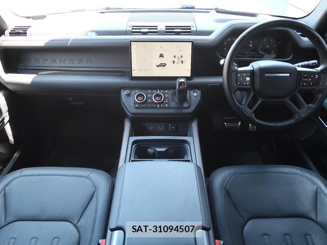 Land Rover DEFENDER 2022-09 8219591-1