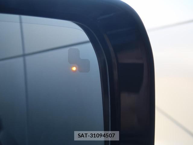 Land Rover DEFENDER 2022-09 8219591-13
