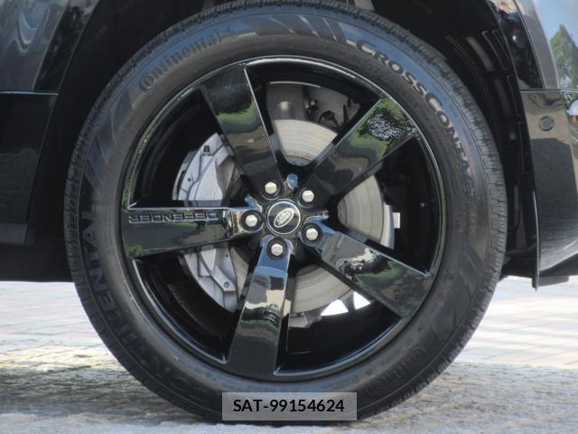 Land Rover DEFENDER 2025-06 8220403-5