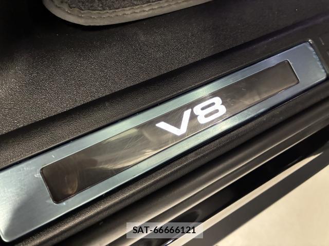 Land Rover DEFENDER 2025-11 8222620-13