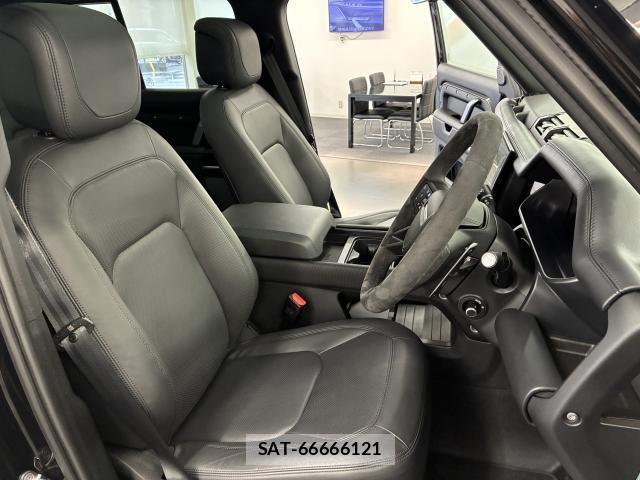 Land Rover DEFENDER 2025-11 8222620-15