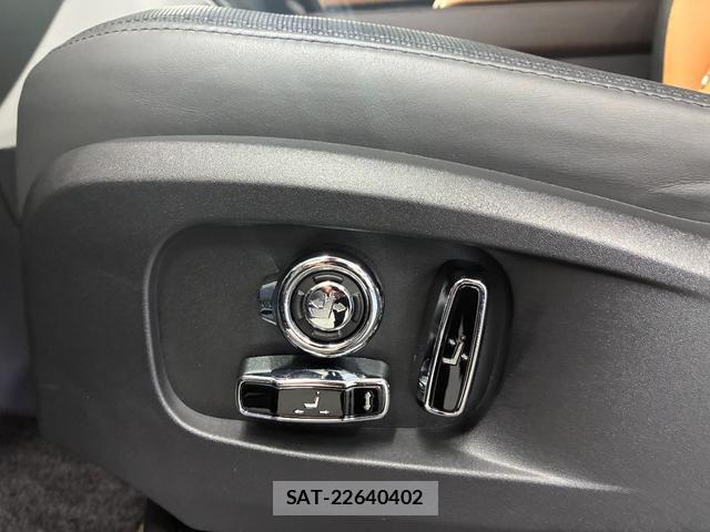Land Rover DEFENDER 2024-03 8222621-19
