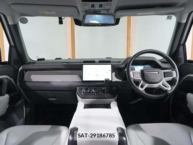Land Rover DEFENDER 2025-01 8223290-1