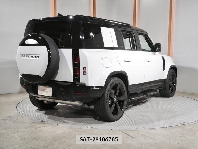 Land Rover DEFENDER 2025-01 8223290-10