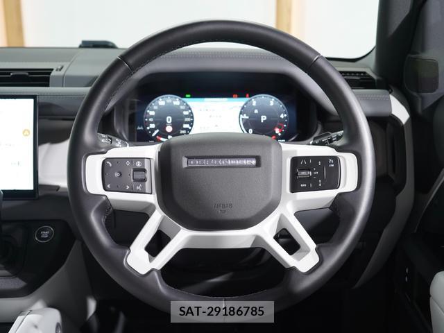Land Rover DEFENDER 2025-01 8223290-12