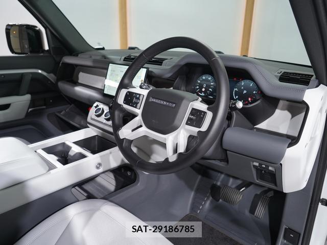 Land Rover DEFENDER 2025-01 8223290-14