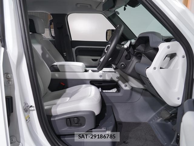 Land Rover DEFENDER 2025-01 8223290-16