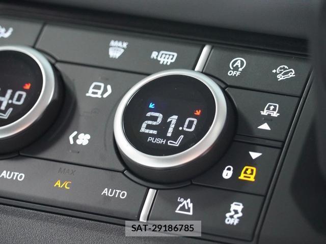 Land Rover DEFENDER 2025-01 8223290-4